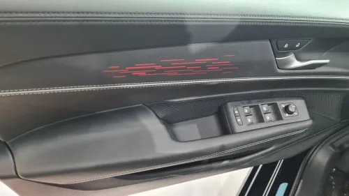 Volkswagen Passat 2025 Pro