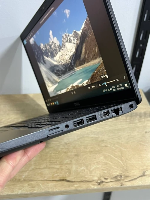 DELL Latitude 5400 i5 8eme gen, 8GB ram