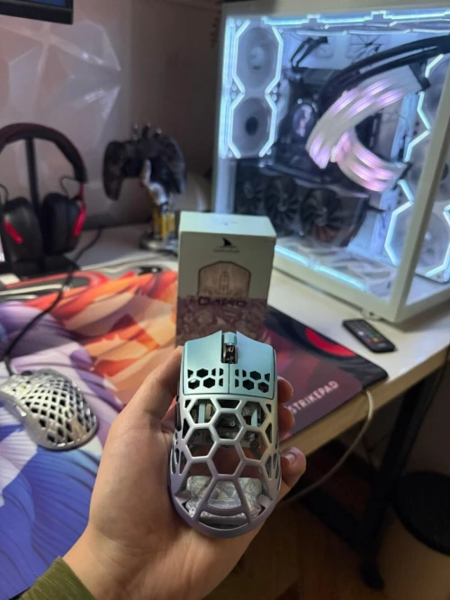 Darmoshark M2 wireless 4K mouse