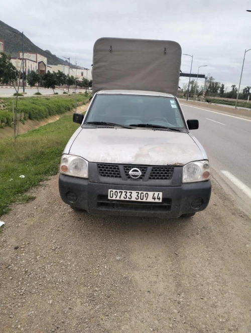Nissan Nissan 2009 Nissan