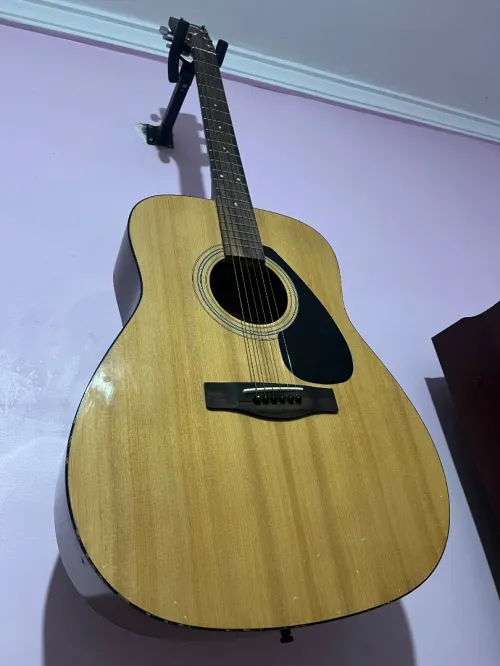 Guitare Acoustique Folk Yamah F-310
