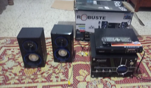 Chaine avec dvd et BAF