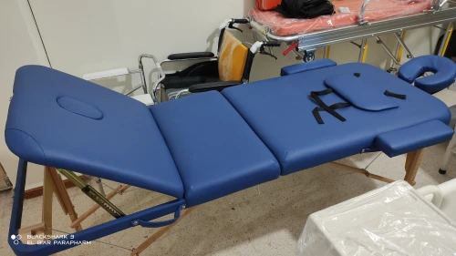 Table de massage en bois pliable 3 zone 