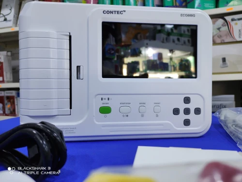 Electrocardiographe ECG Contec 600G (6 pistes) avec interprétation