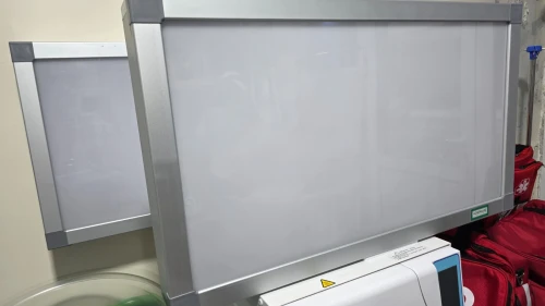 Négatoscope médical professionnel CL-XR0020A disponible ( 1 volet / 2 volet / 3 volet )