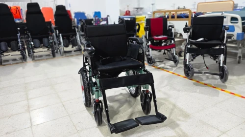 Fauteuil roulant électrique JRWD1601U | Dossier haut, roues 22, batterie  20Ah
