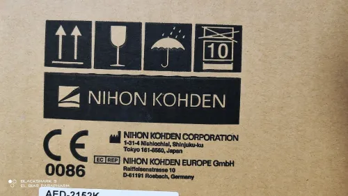 Défibrillateur Automatique Externe NIHON KOHDEN 