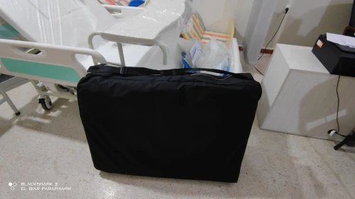 Table de massage en bois pliable 3 zone 