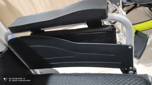 Fauteuil roulant Electrique pliable et léger