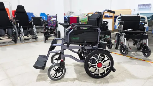 Fauteuil roulant électrique JRWD1601U | Pliable, 20Ah, roues aluminium