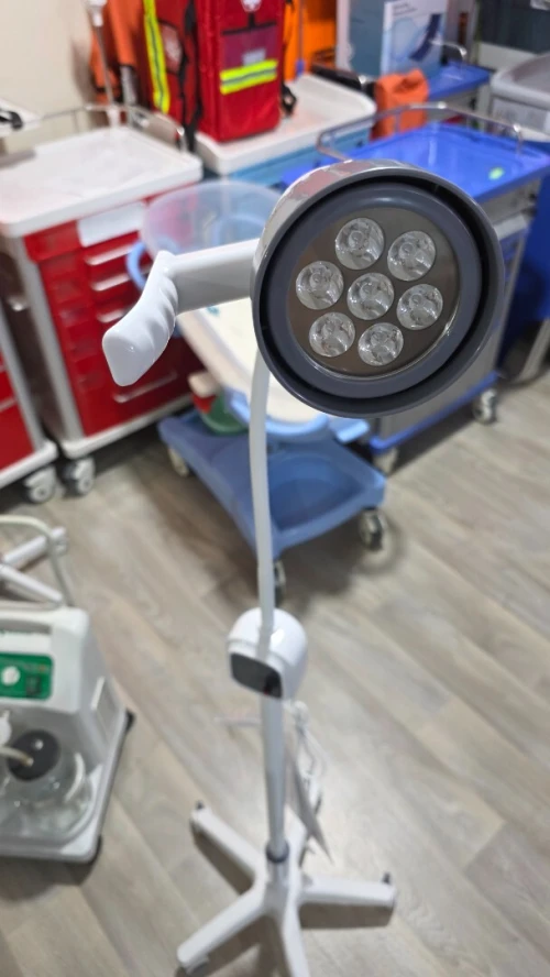 Lampe d examen LED réglable CL-OL0043 | Éclairage médical professionnel