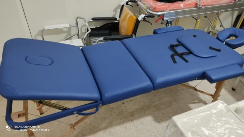 Table de massage en bois pliable 3 zone 