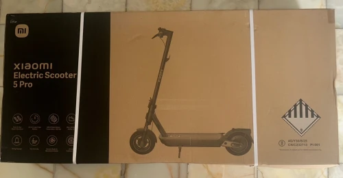 Trottinette Électrique Xiaomi Electric Scooter 5 Pro - Puissance Maximale De 1000W -Autonomie 60Km