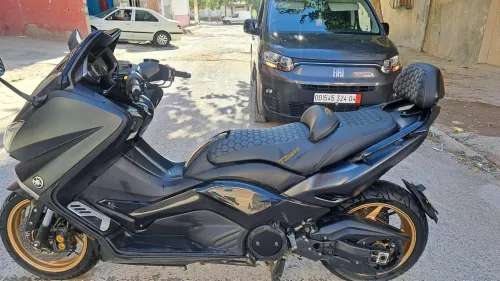Yamaha tmx Ayro 2015