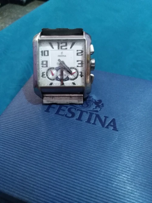 Montre Festina 