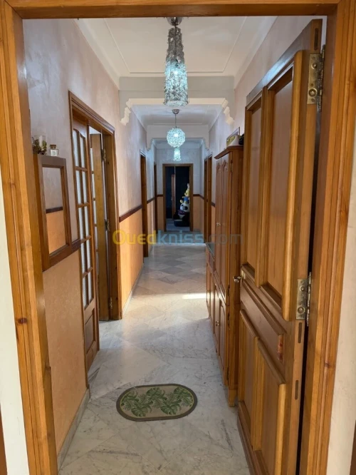 Vente Appartement F5 Alger Said hamdine 7