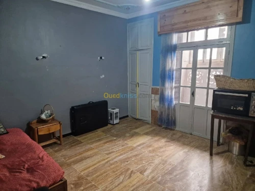 Location Appartement Niveau de villa F3 Alger Bir mourad rais