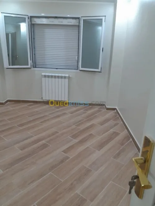 Location Appartement F4 Alger Hussein dey