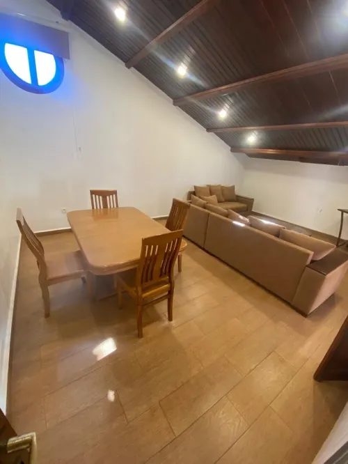 Location Appartement Niveau de villa F3 Alger Hydra