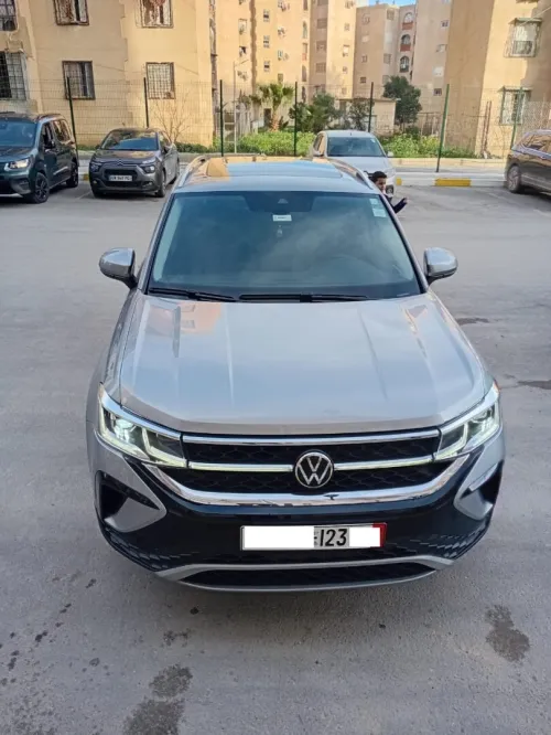 Volkswagen Taos 2023 SEL