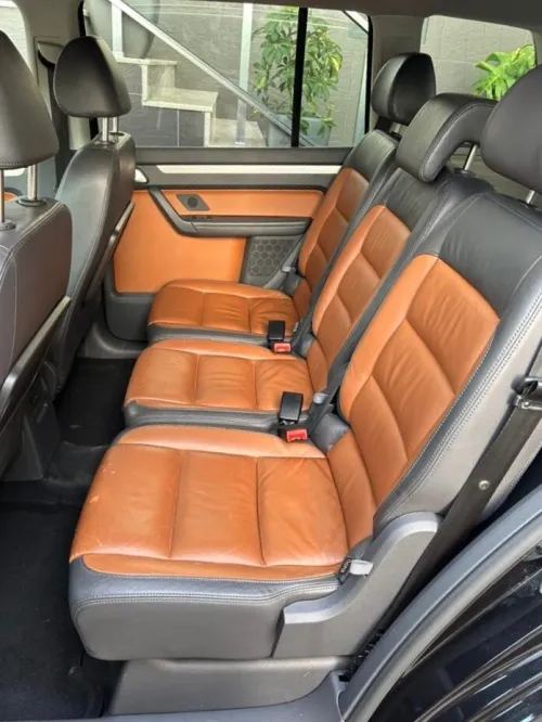 Volkswagen Touran 2008 Full options