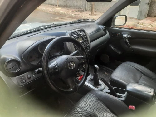 Toyota rav4 2005 d4d 2.0