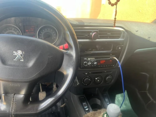 Renault 301 2013 