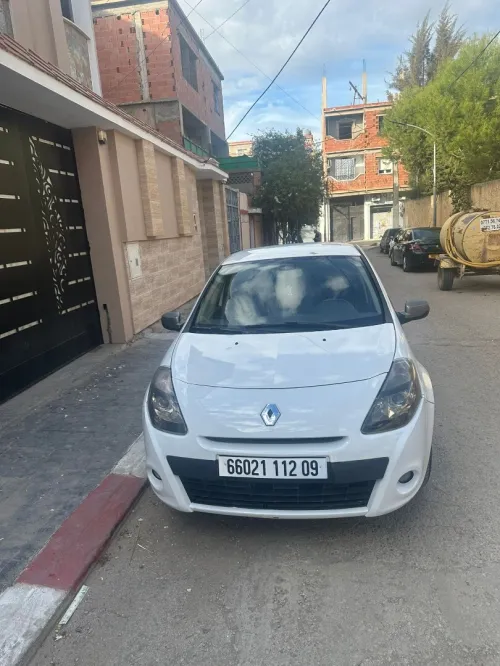 Renault Clio 3 2012 Night and Day