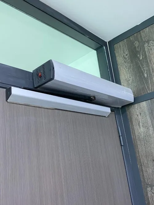 Rideaux métalliques et automatisme profile aluminium et pvc accessoire