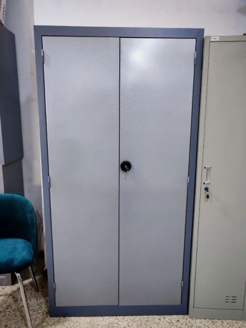 Armoire métallique 2 portes avec clé