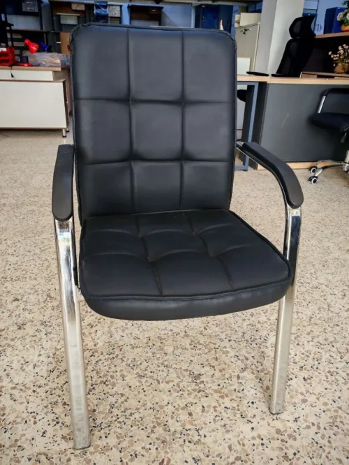 Chaise visiteur Importation
