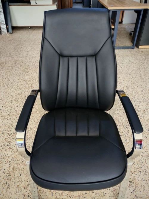 Chaise visiteur Importation
