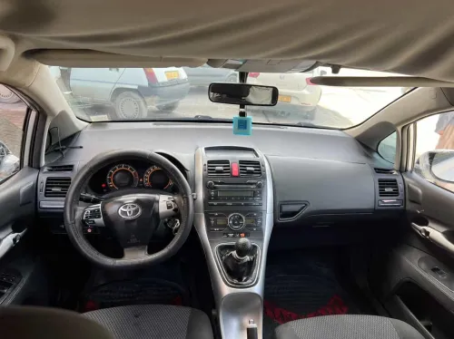Toyota Auris 2012 Auris