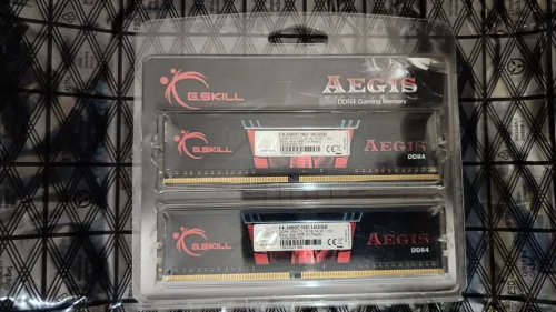 RAM G-SKILL 8Gx2 DDR4-3000 CL 16-18-18-38