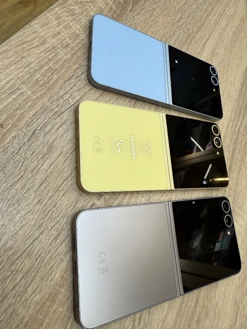 Samsung Z flip 5/ Zflip6