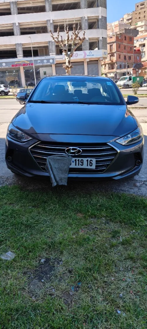 Hyundai Elantra 2019 GLS