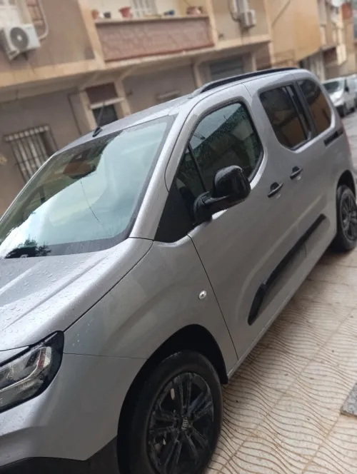 Fiat Doblo 2025 Autre