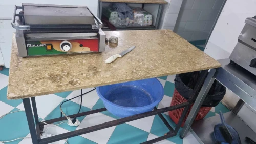 Matériel fast food compli 