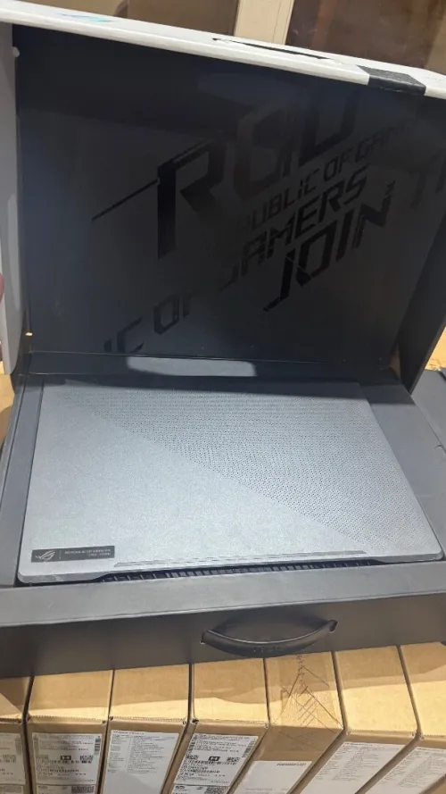 ASUS ZEPHYRUS GA503Q 15.6 AMD RYZEN 9 5900HS 16/1T RTX 3060 6G