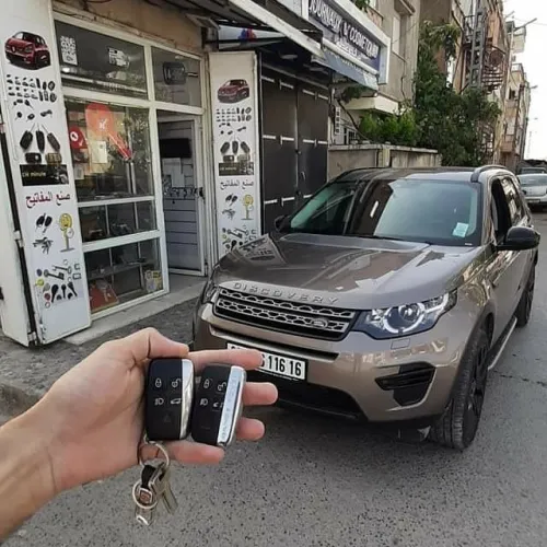 صنع جميع أنواع مفاتيح السيارات والمنازل والمصاعد الهوائية و مرحبا بكم عند cle pro draria sebala 