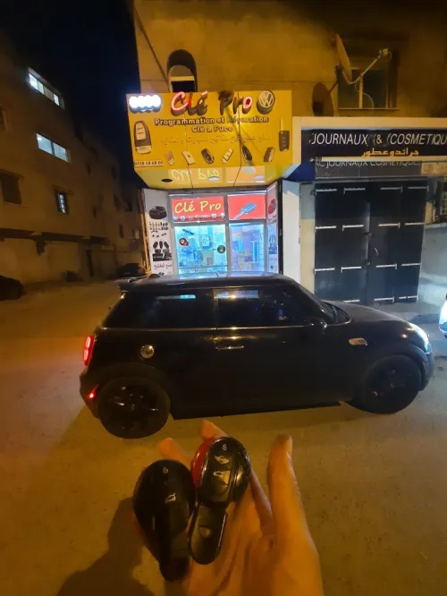 صنع جميع أنواع مفاتيح السيارات والمنازل والمصاعد الهوائية و مرحبا بكم عند cle pro draria sebala 