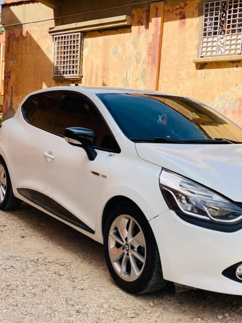 Renault Clio 4 2016 Limited 2