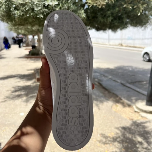 حذاء Adidas