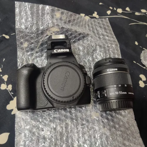 Canon 250D