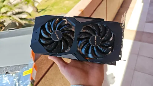 GTX1660 6G gigabyte OC MAX temp 70C