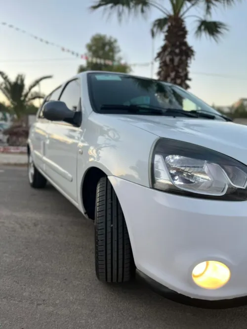Renault Clio Campus 2015 Mongol