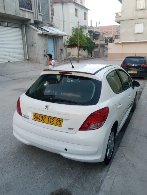 Peugeot 207 2012 