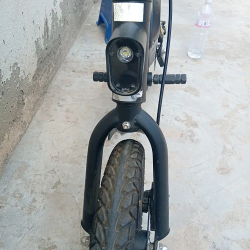 Trottinette électrique Urban Glide BIK 140 hadja nekita bazaf 10/1010