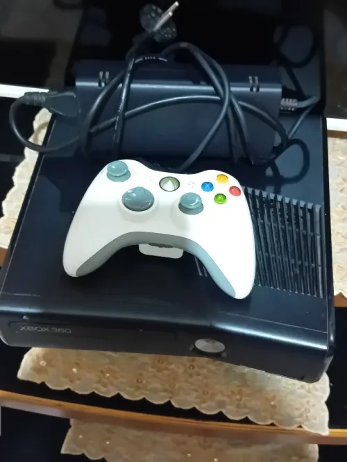 Xbox 360 للبيع