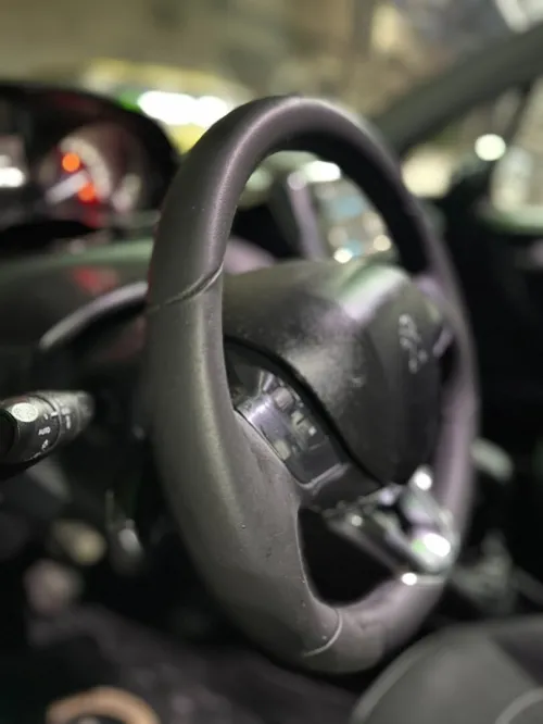 Peugeot 208 2019 Access Facelift